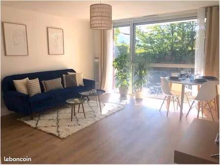 quartier des chartrons | cours saint louis - appartement 3 pièces meublé 64m2