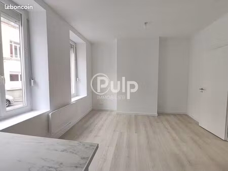 immeuble 4 pièces 105 m²