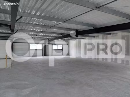 bureau 49 m²