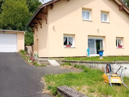 la bourboule – maison familiale rénovée – 107 m² – fort potentiel locatif saisonnier