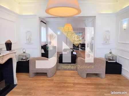 propriété 9 pièces 225 m²