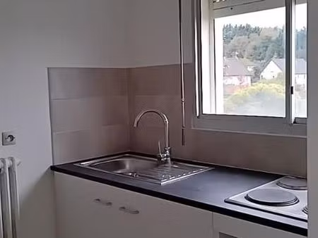 studio 1 pièce 27 m²