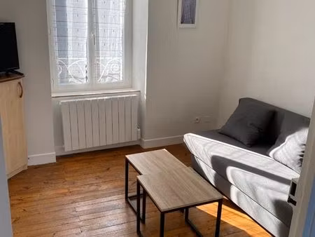 appartement meublé à louer à l'année murol