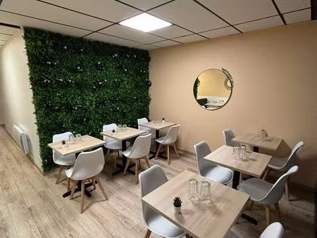 restaurant refait à neuf