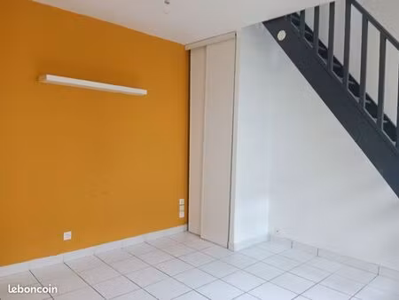 t2 duplex disponible immédiatement