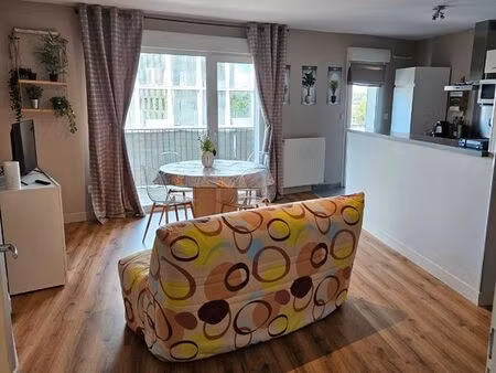 t3 meublé avec balcon & parking – nantes gare sud / mail pablo picasso
