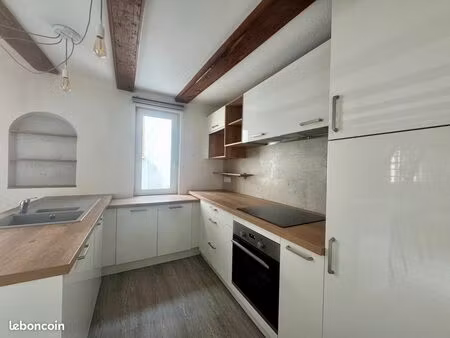 hyper cv - magnifique f2 parfait état neuf – cuisine et salle d’eau full équipées - terras