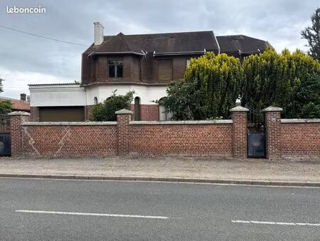 maison 10 pièces 180 m²