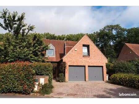 maison 150m2 - 6 pièces- 670 000