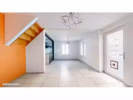 maison 5 pièces 109 m²