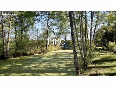 terrain 3 800 m² pontvallain