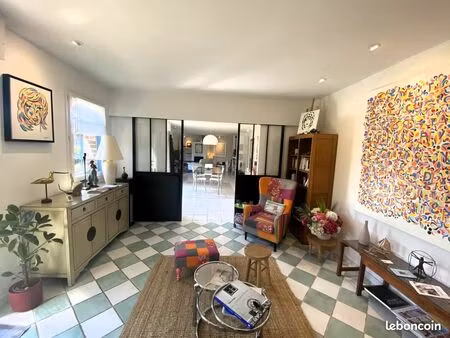 villa 7 pièces 173 m²