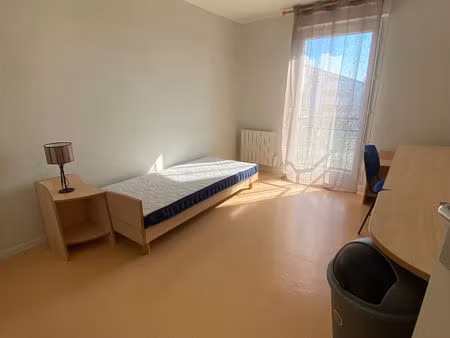metz queuleu - studio meuble - residence de services