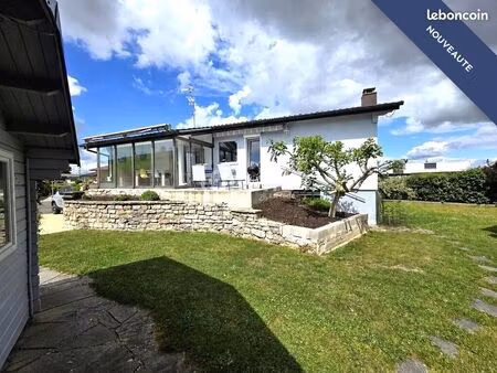 maison 6 pièces 137 m²