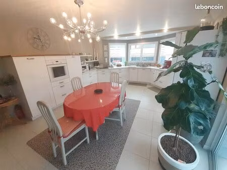 immeuble de rapport 6 pièces 180 m²