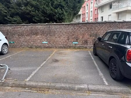 parking sécurisé lambersart