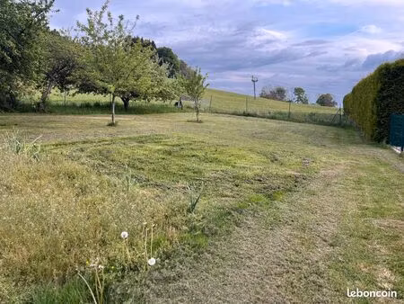 terrain habère-poche 800m2