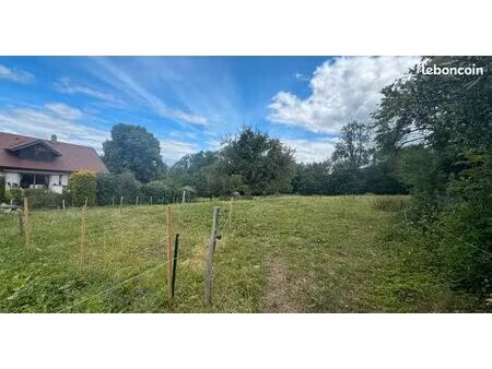 terrain constructible 573 m² avec permis purgé – libre constructeur – draillant / cursinge