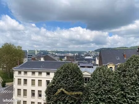appartement 6 pièces 136 m²
