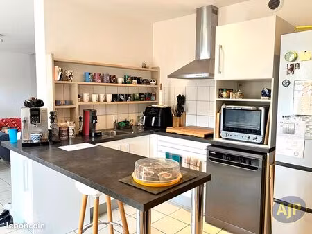 maison 3 pièces 77 m²