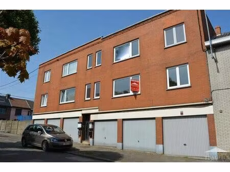 appartement à louer à rue des barbieux 206 monceau-sur-sambre (vbe35325)