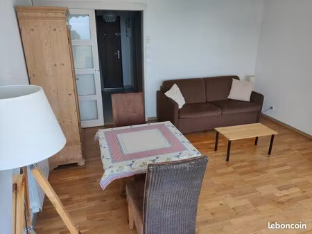 location studio meublé 26m2