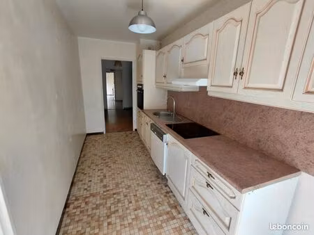 appartement t 4
