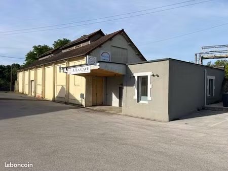 local professionnel