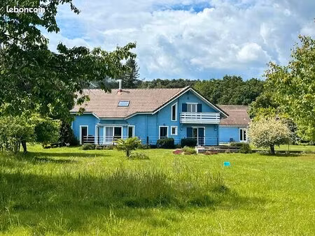 chalet 6 pièces 175 m²