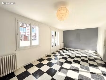 maison 4 pièces 62 m²