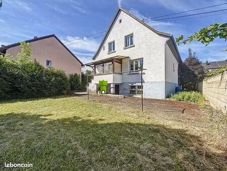 maison 6 pièces 120 m²