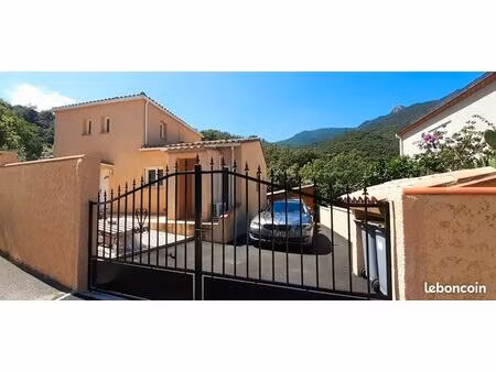villa t5 piscine logement indépendant