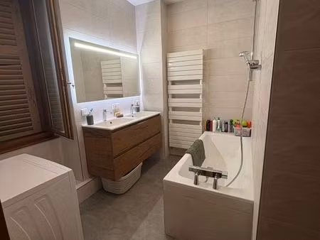 a louer bel appartement 100m2
