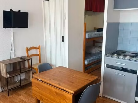 loue studio meublé idéal pour étudiant