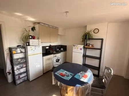 à louer – t2 de 40 m² avec parking – hazebrouck