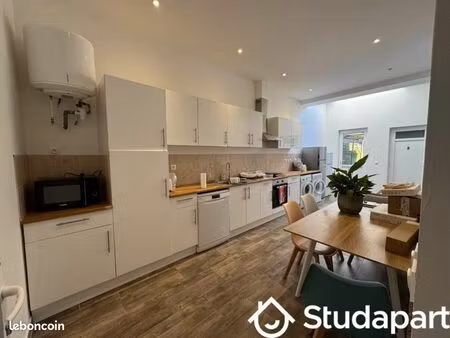 chambre 1 pièce 16 m²