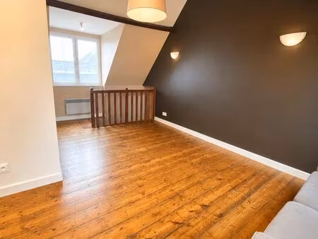 appartement t2  lumineux avec charme de l’ancien - centre-ville
