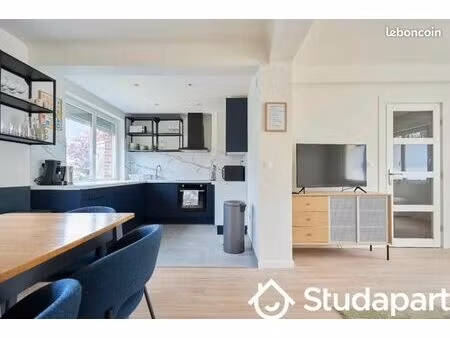 chambre 1 pièce 120 m²