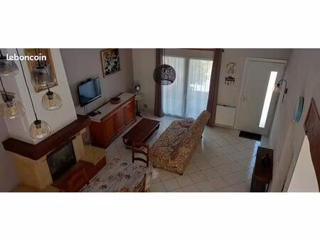 loue charmante maison meublée