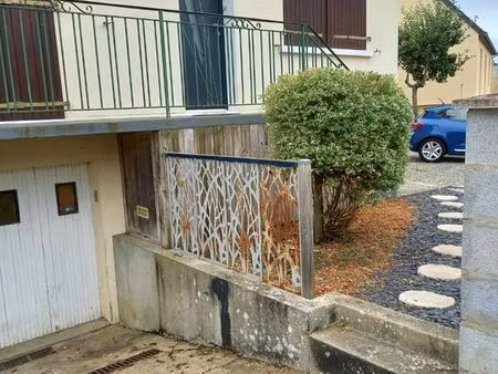loue maison duneau