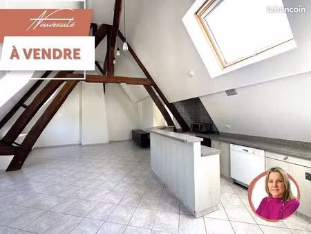 appartement 3 pièces 80 m²