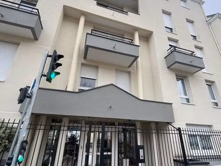 studio meublé à meulan-en-yveline (78250) 1 pièce 26 05 m2 carrez