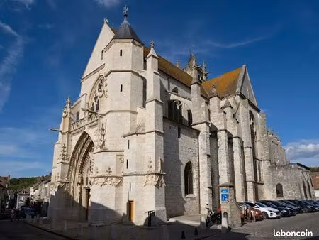 moret centre f2 + grenier