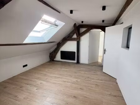 appartement 2 pièces plein centre neauphle le château refait à neuf