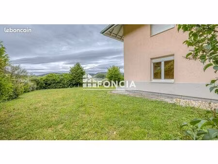 sillingy t3 avec garage et grand jardin