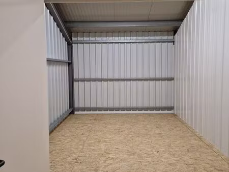 garde meuble 18m² conlie