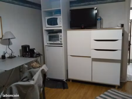 location chambre meublée 77