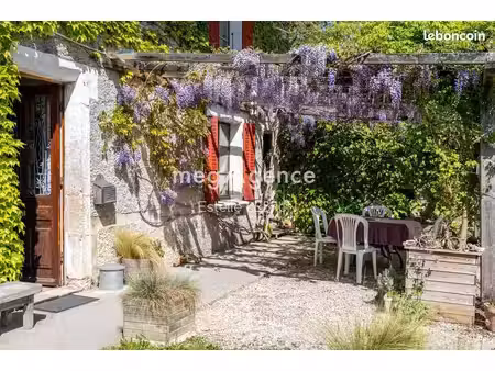 maison 6 pièces 164 m²