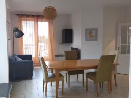 appartement meublé  grand t2 avec garage et balcon