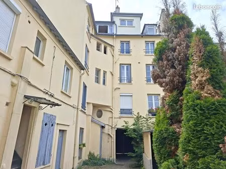 appartement 1 pièce 6 m²